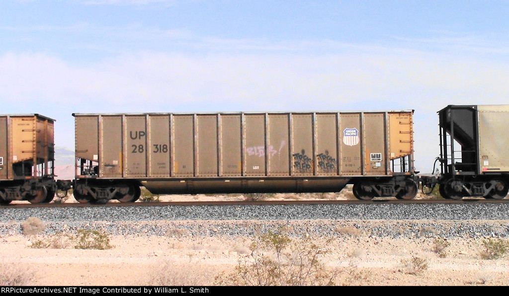 EB Unit Empty Open Hopper Frt at Erie NV -66